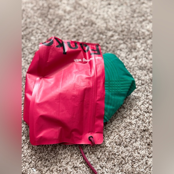 Fanka Pants - FANKA sculpt and lift shaping leggings brand new FOREST GREEN COLOR SIZE S